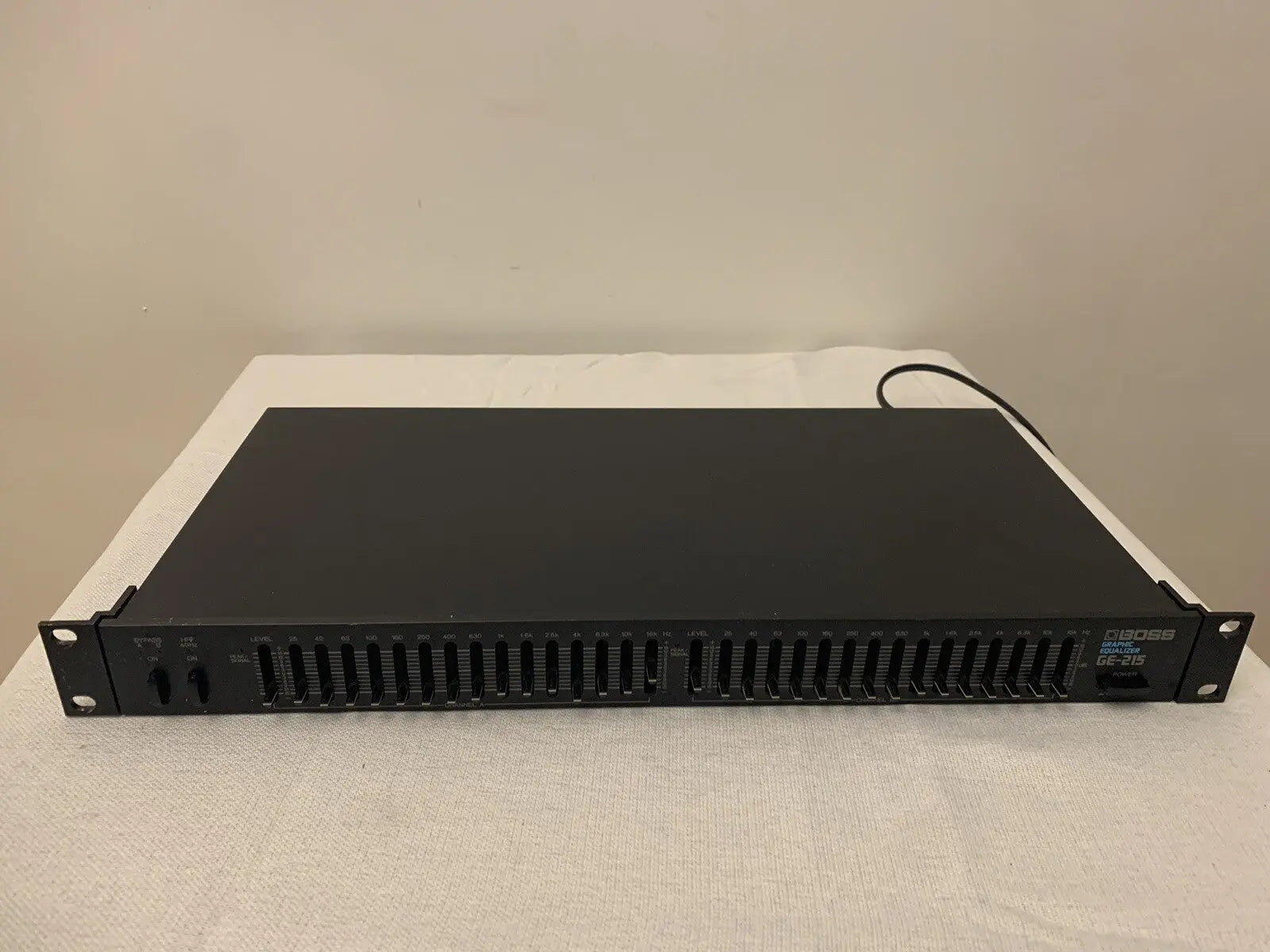 Boss GE-215 Equalizer EQ Vintage Retro