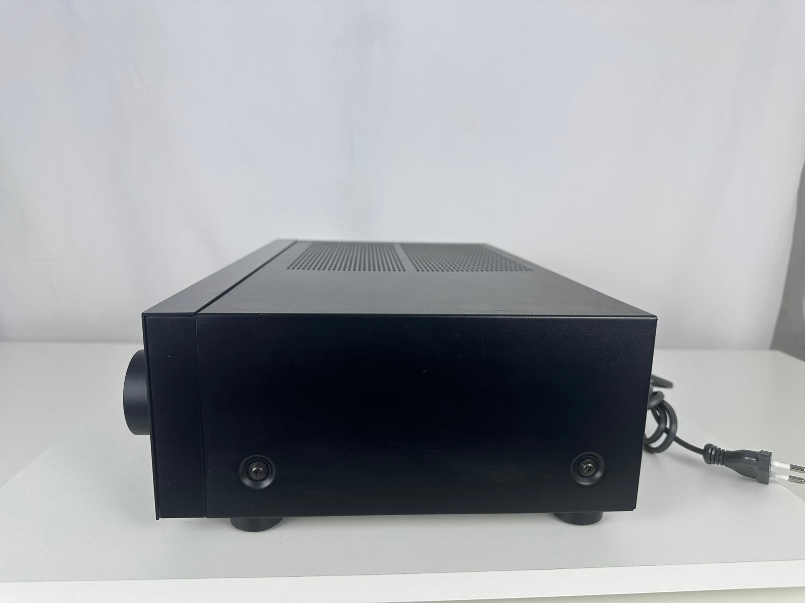 Yamaha R-3 Stereo Receiver