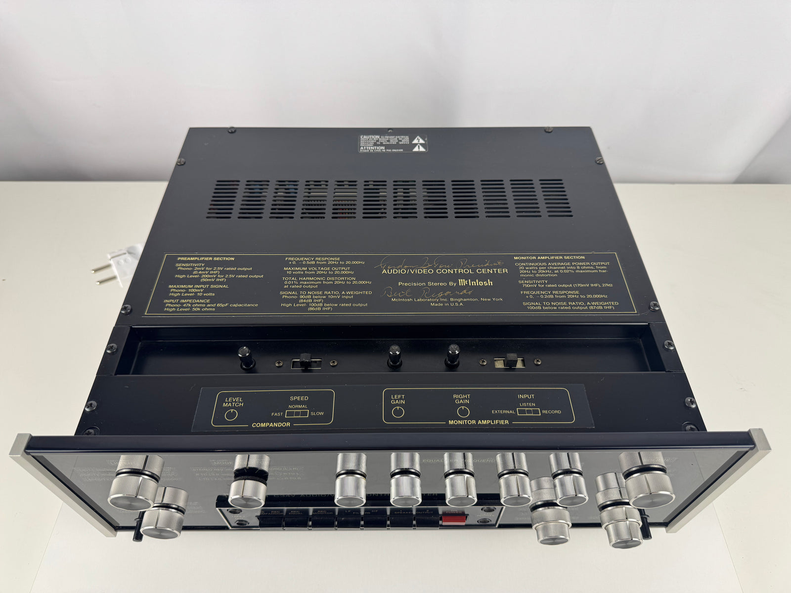 McIntosh C34V High End Vorverstärker Preamplifier Control Schwarz