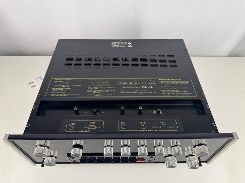 McIntosh C34V High End Preamplifier Control Black