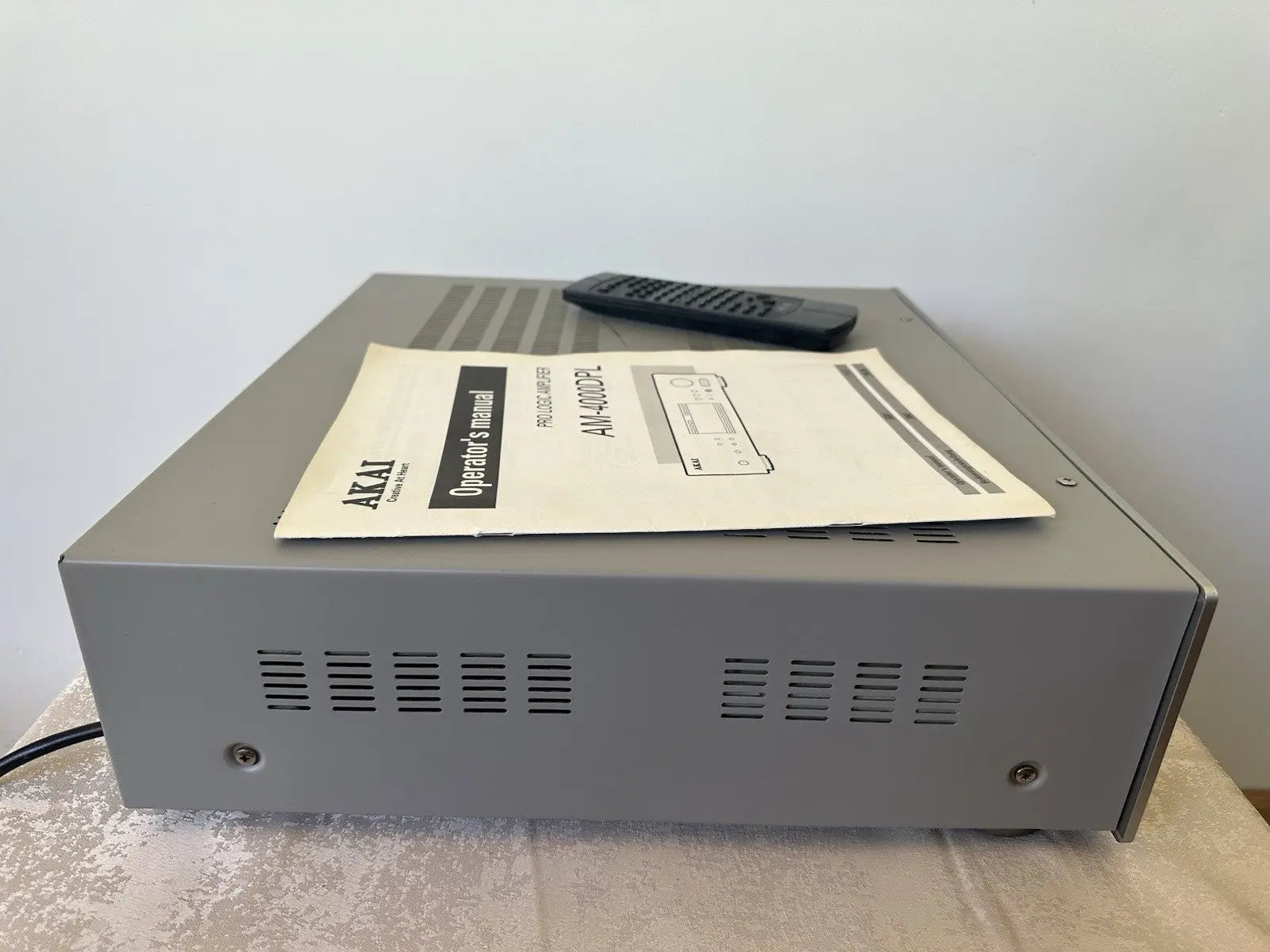 Akai AM-4000DPL  Silber AV Receiver Verstärker Surround Sound Mit FB Remote