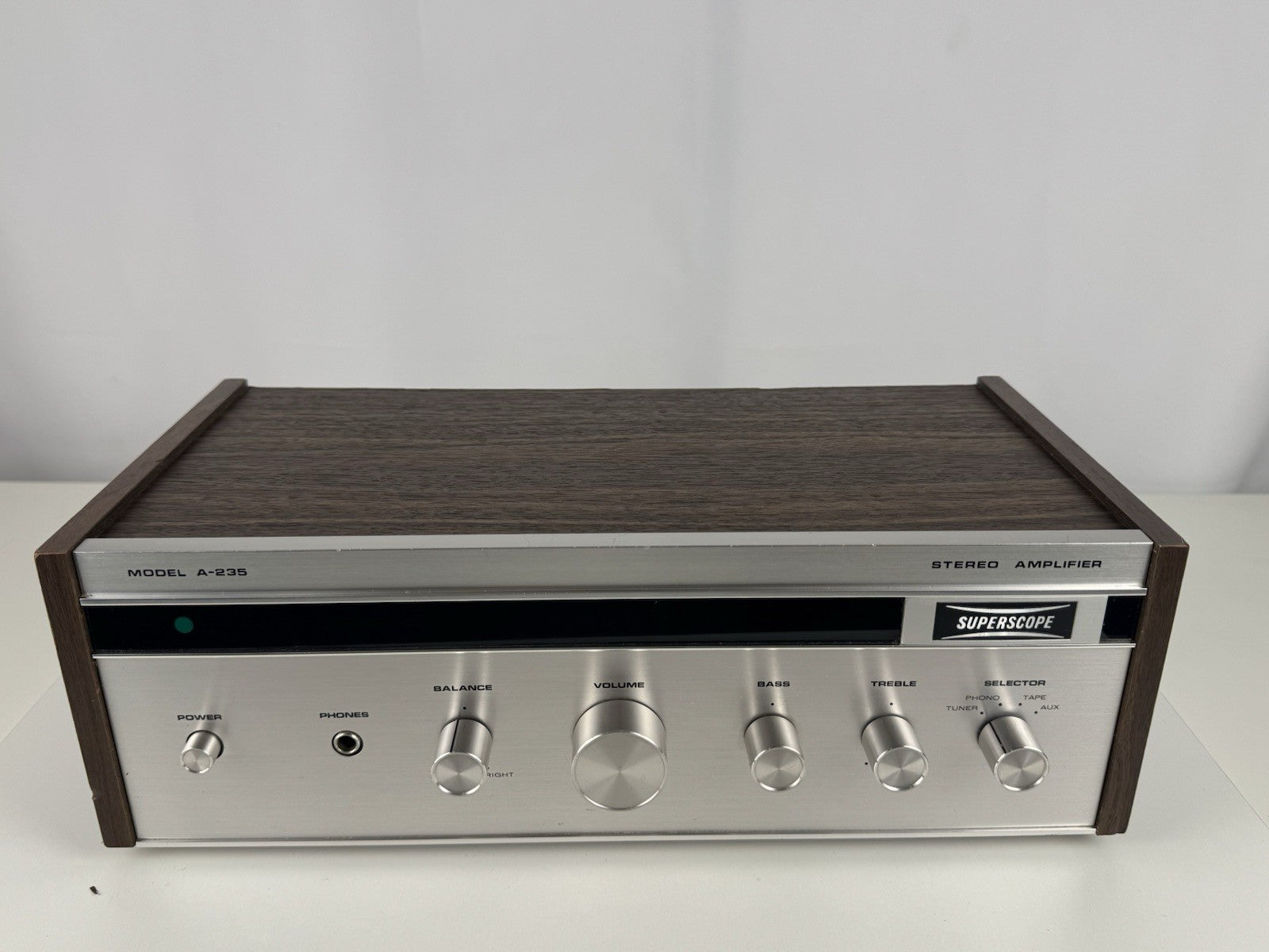 Superscope Model A-235 Verstärker Amplifier Vintage Retro Silber Silver