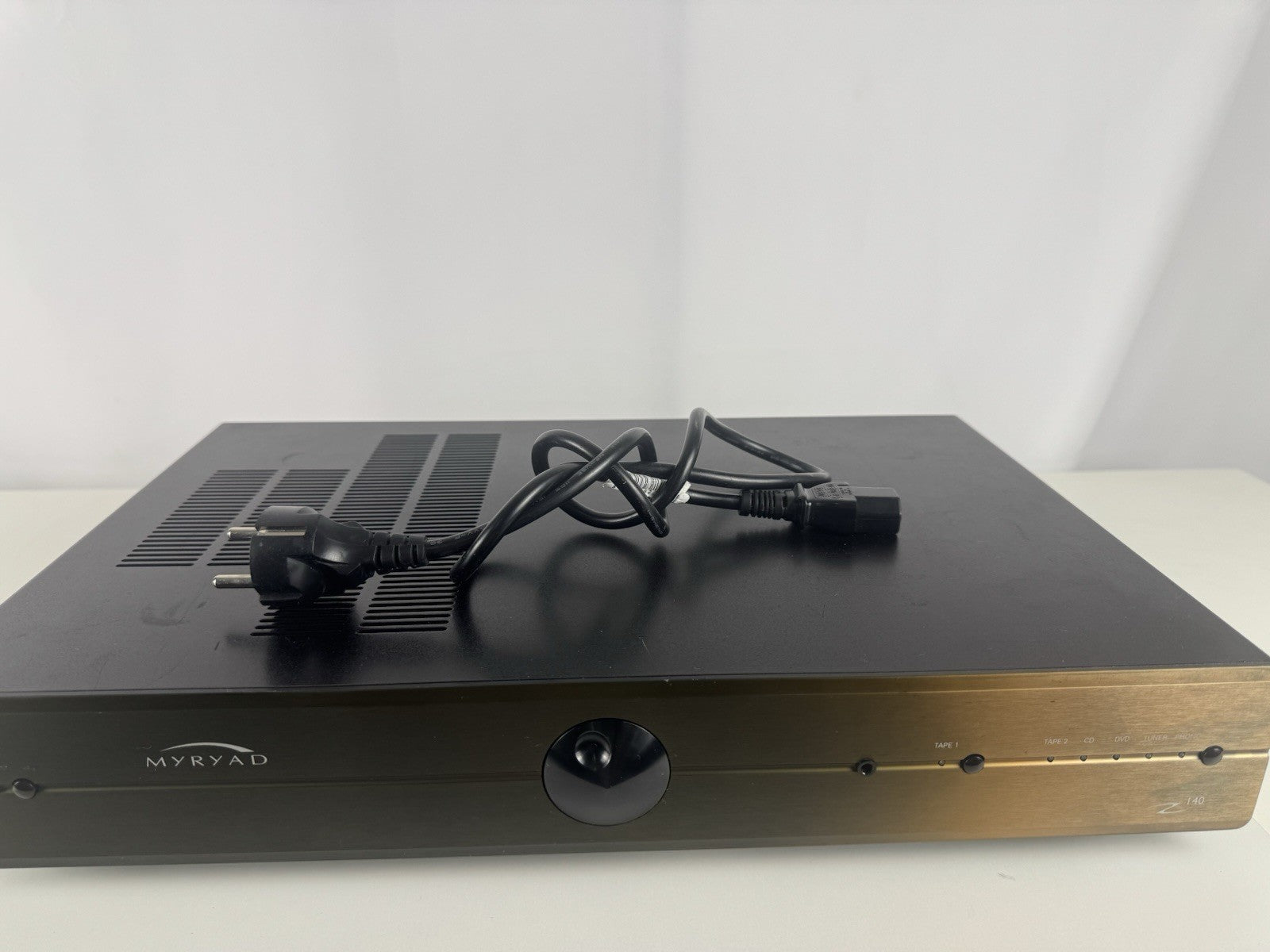 Myryad Z 140 Verstärker Amplifier Mit FB With Remote