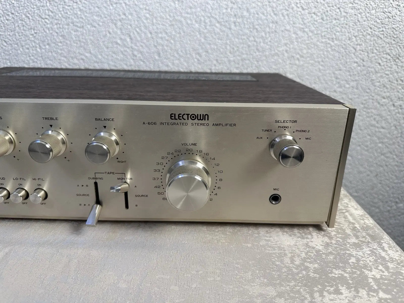 Electown A-606 Verstärker Amplifier Vintage Retro Woodcase