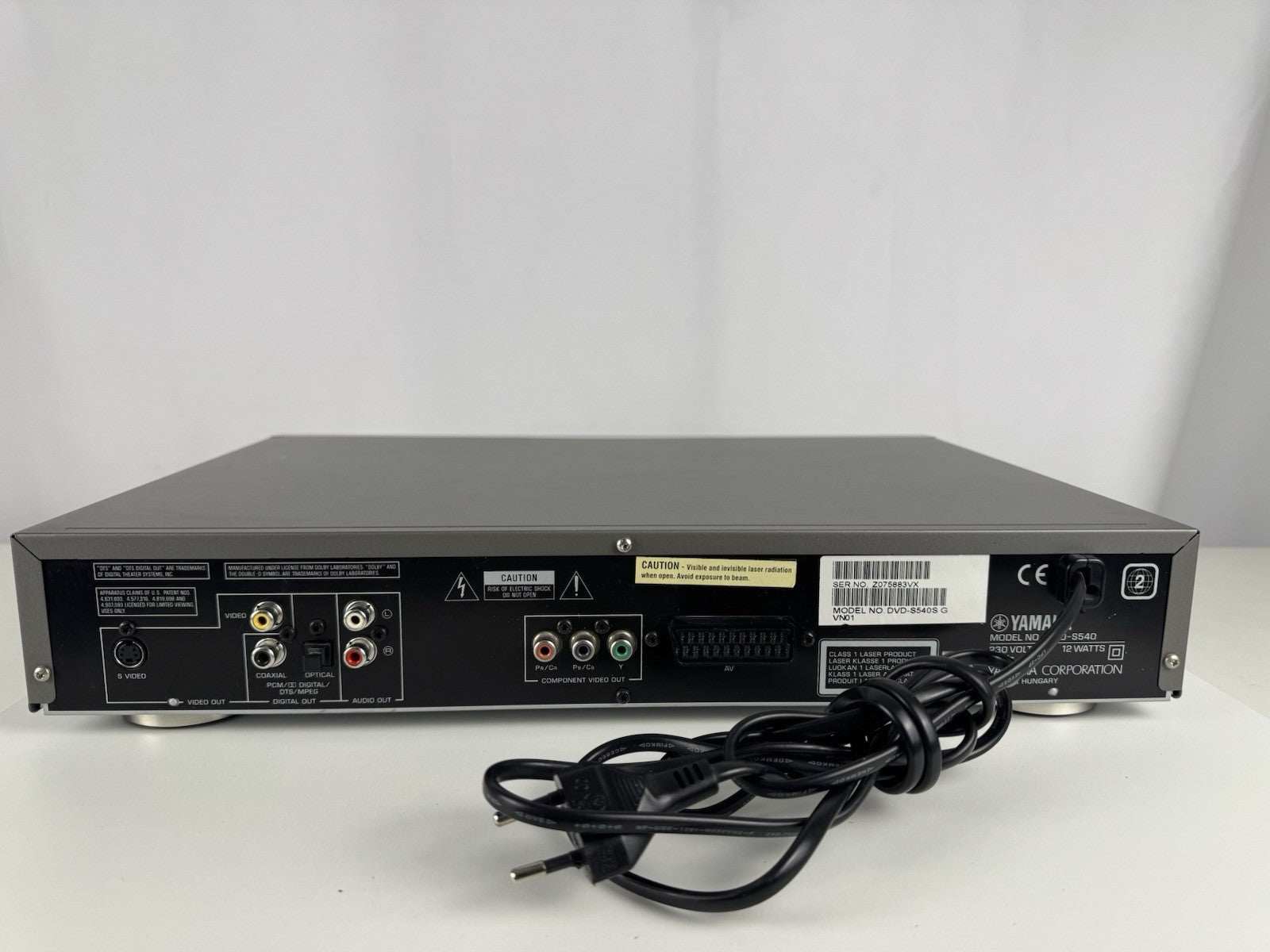 Yamaha DVD-S540 DVD Spieler DVD Player Silber Silver