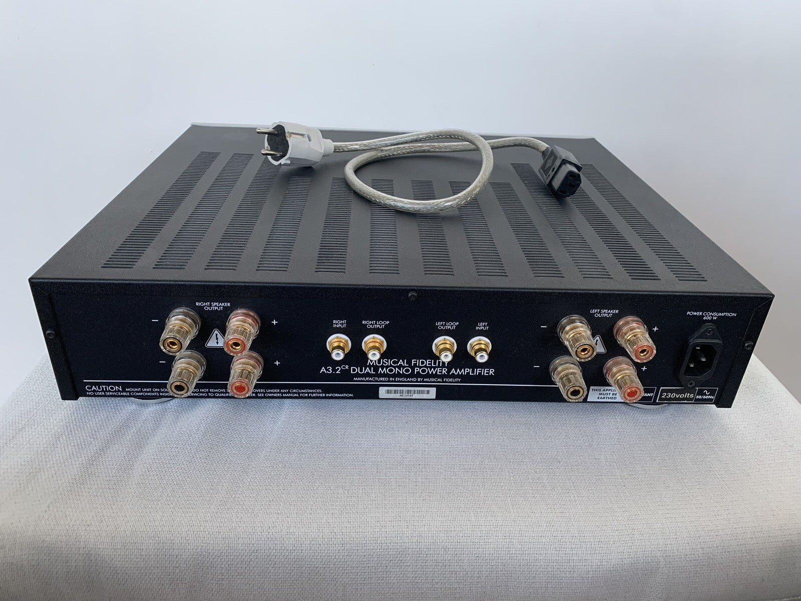 Musical Fidelity A3.2 CR Dual Mono Power Amplifer Endstufe Silber Vintage Retro