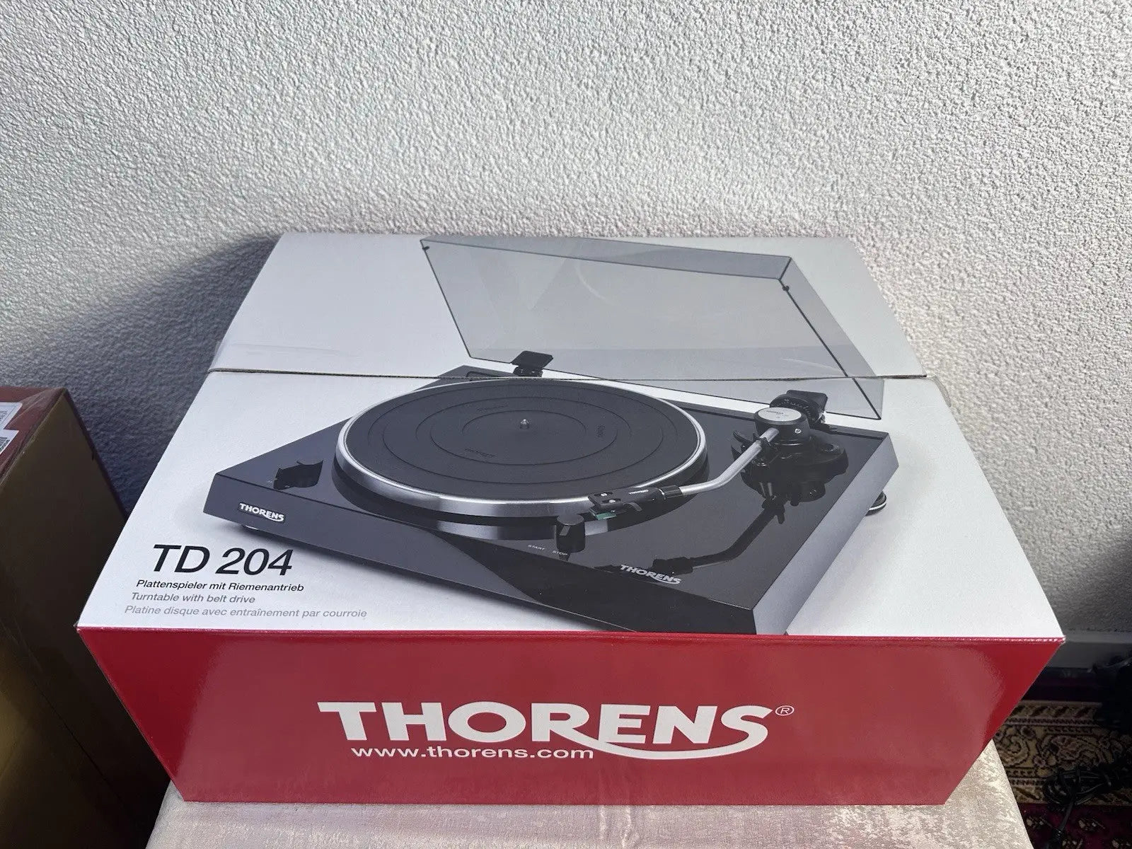 Thorens TD 204 Plattenspieler Record Player Mit Zubehör / OVP Schwarz Black
