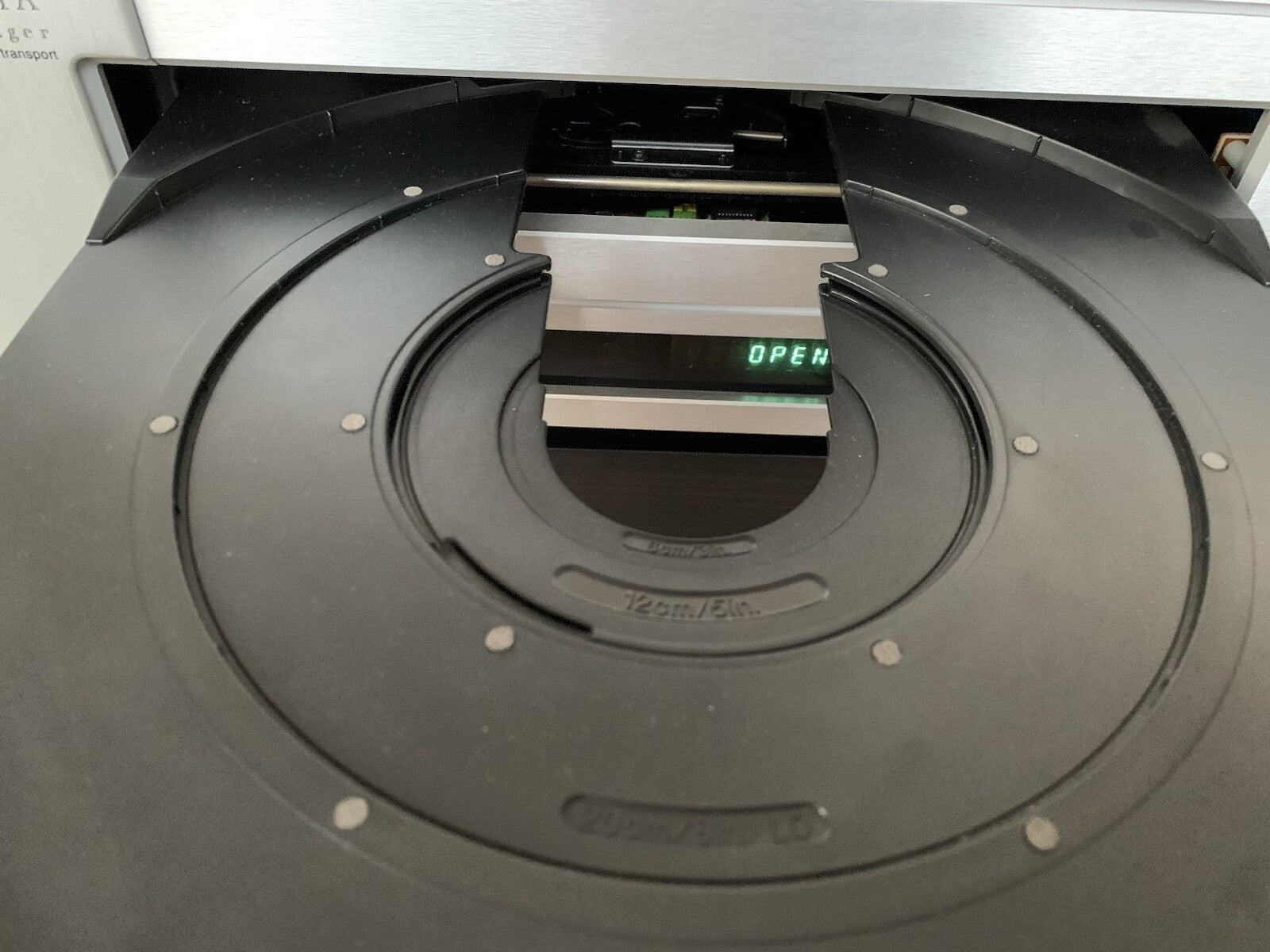 Theta Voyager Universal Transport Laser Disc Player CD DVD💿 Silber Rarität Rare