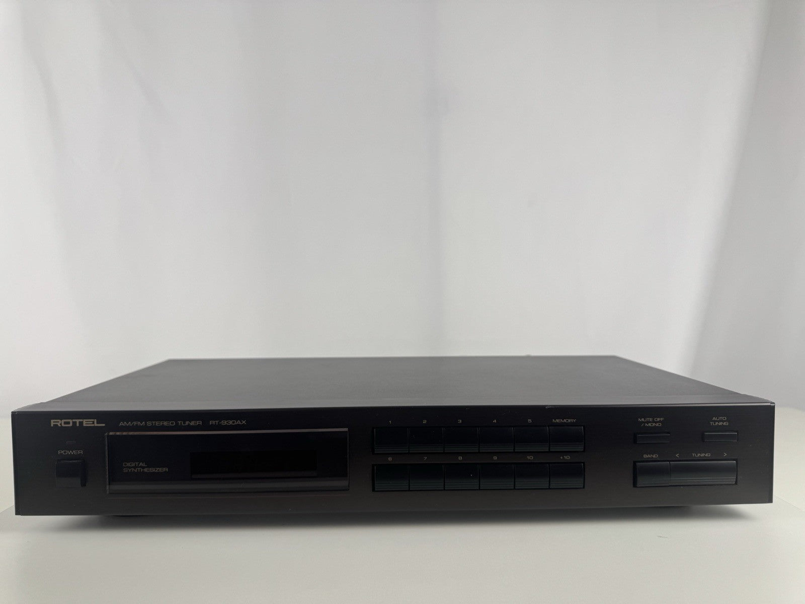 Rotel RT-930AX Tuner Radio Black Schwarz