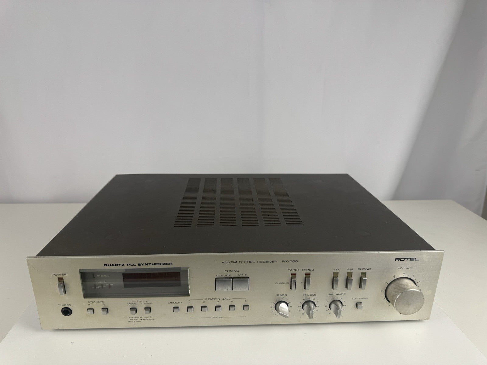 Rotel RX-700 Receiver Silber Silver Vintage Retro