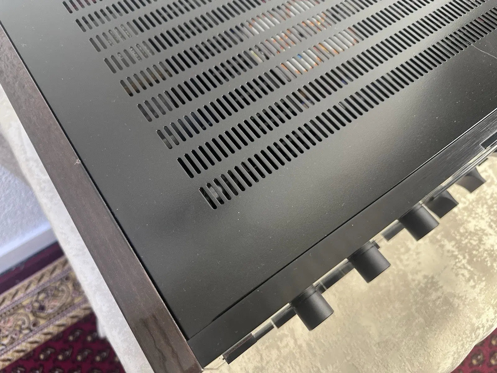 Grundig A-9009 Fine Arts Verstärker Amplifier Mit FB Und Holzwangen Vintage