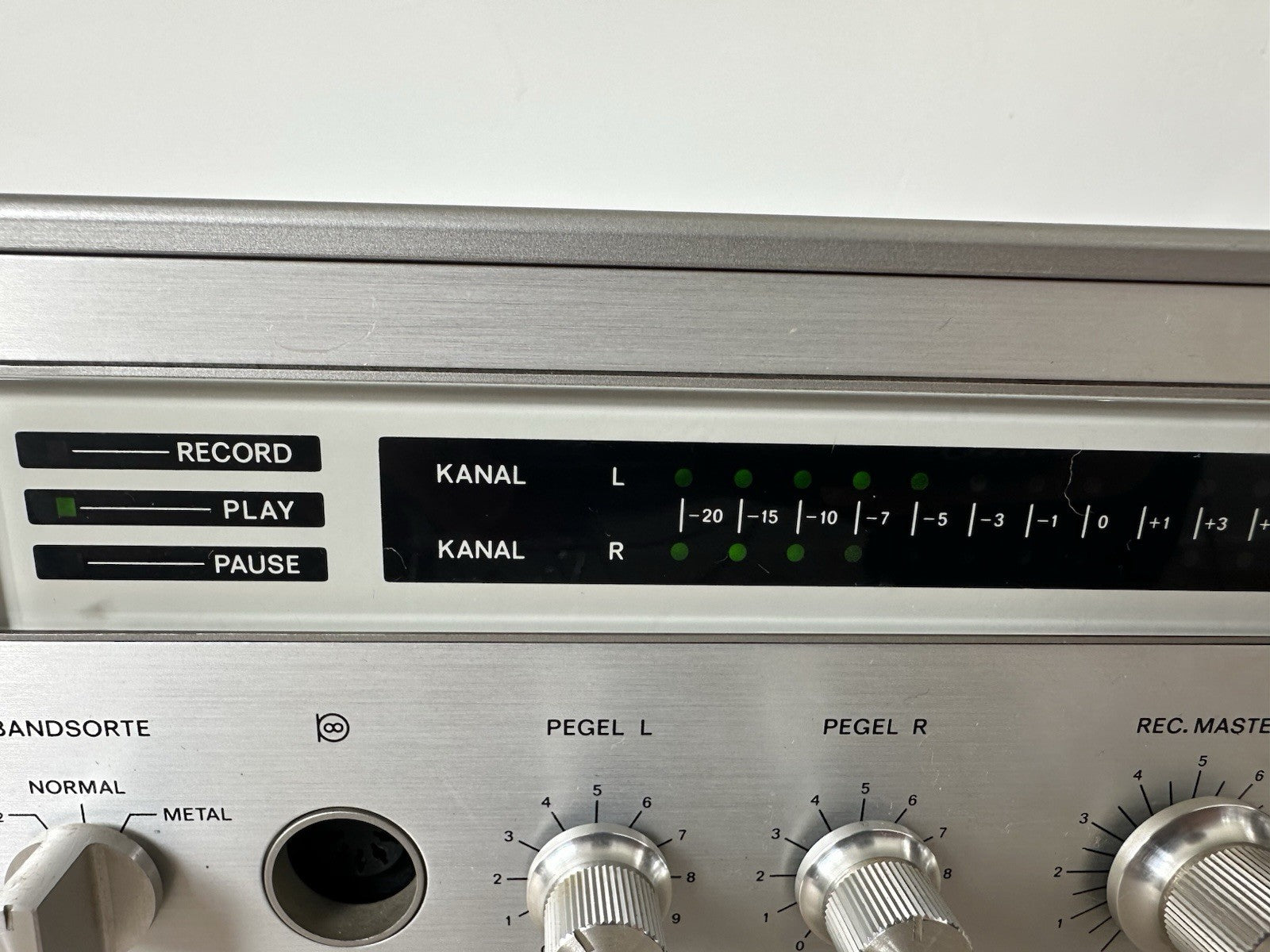 Uher CG 325 Kassettendeck Tape Deck Vintage Retro