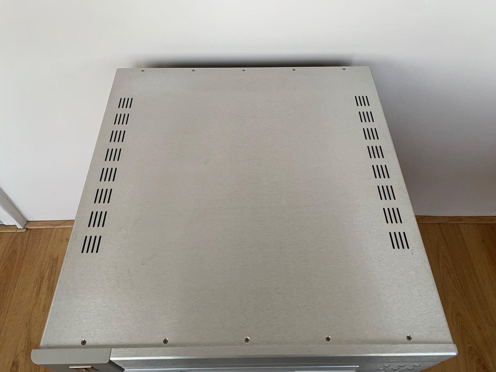 Theta Voyager Universal Transport Laser Disc Player CD DVD💿 Silber Rarität Rare