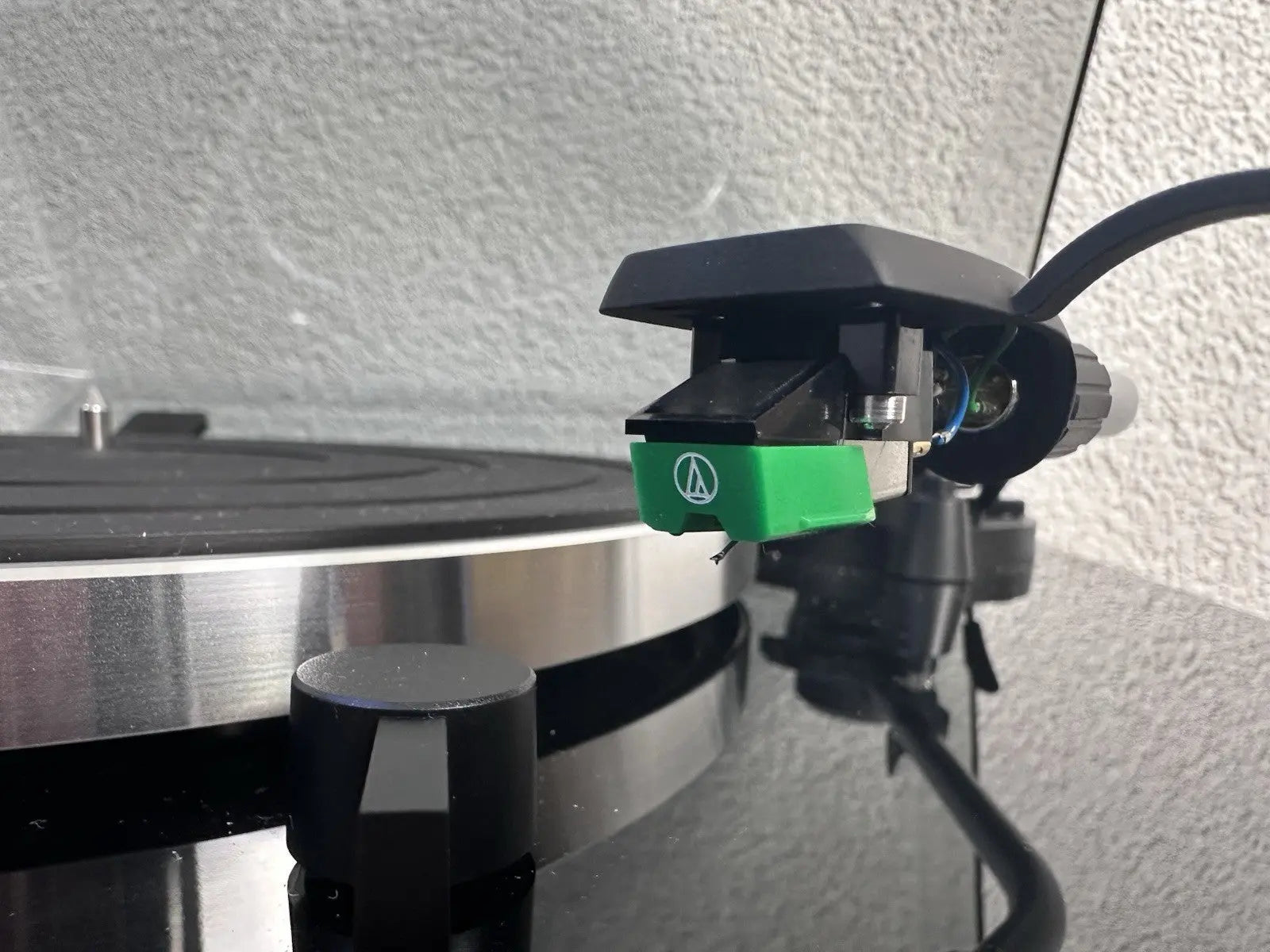 Thorens TD 204 Plattenspieler Record Player Mit Zubehör / OVP Schwarz Black