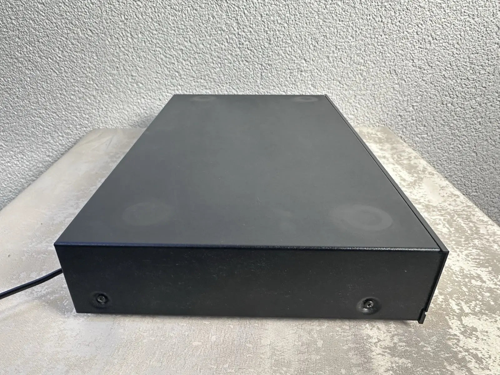 Kenwood KT-74L Tuner Radio Schwarz Black Vintage Retro