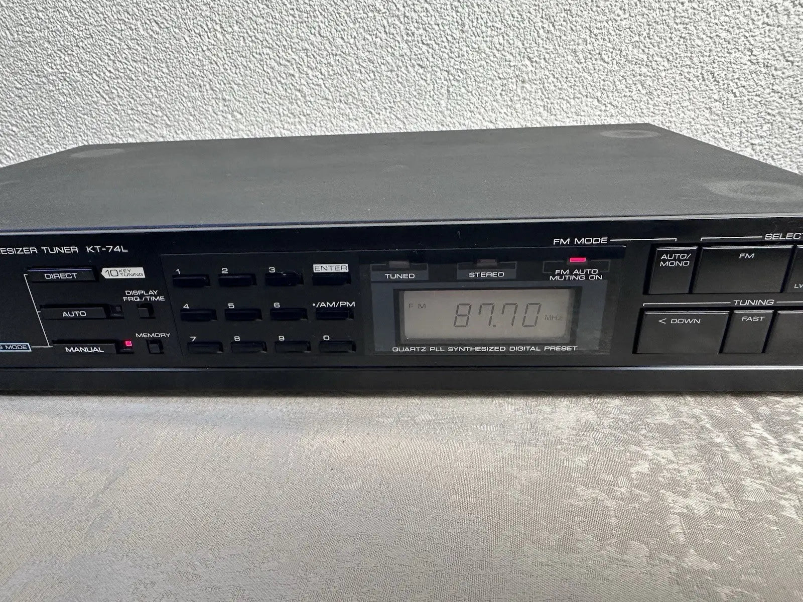 Kenwood KT-74L Tuner Radio Schwarz Black Vintage Retro