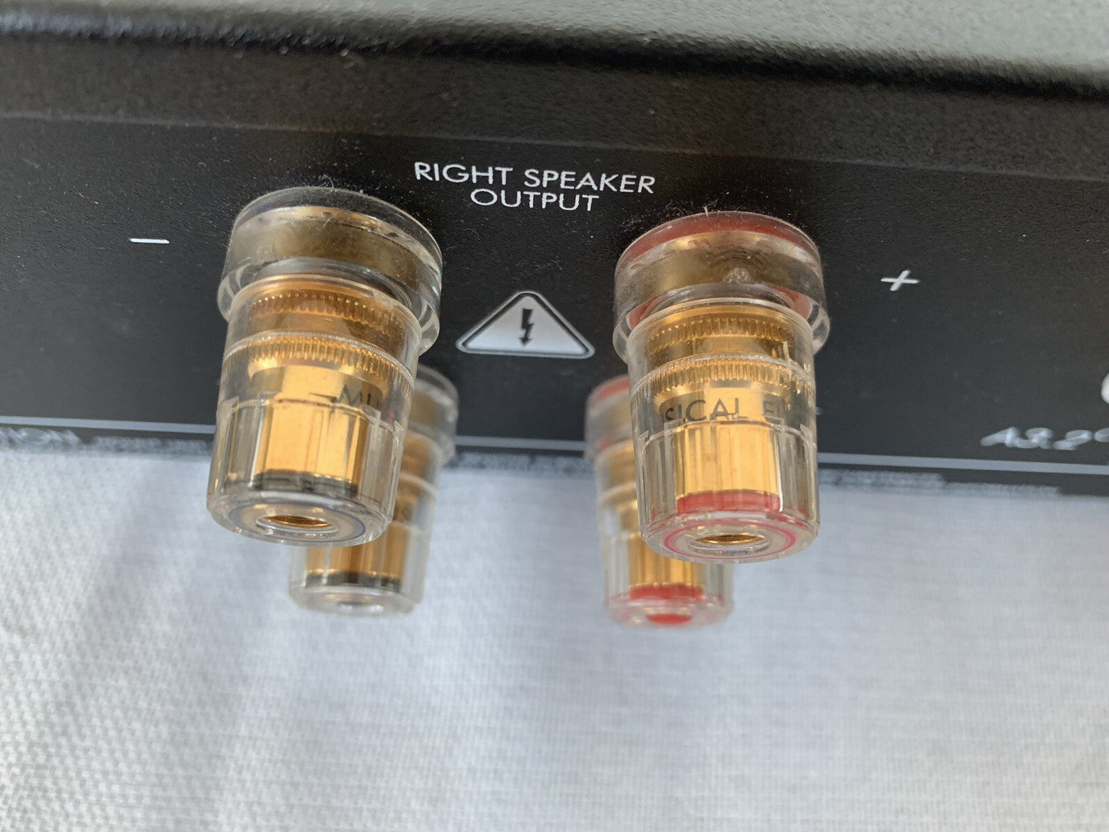 Musical Fidelity A3.2 CR Dual Mono Power Amplifer Endstufe Silber Vintage Retro