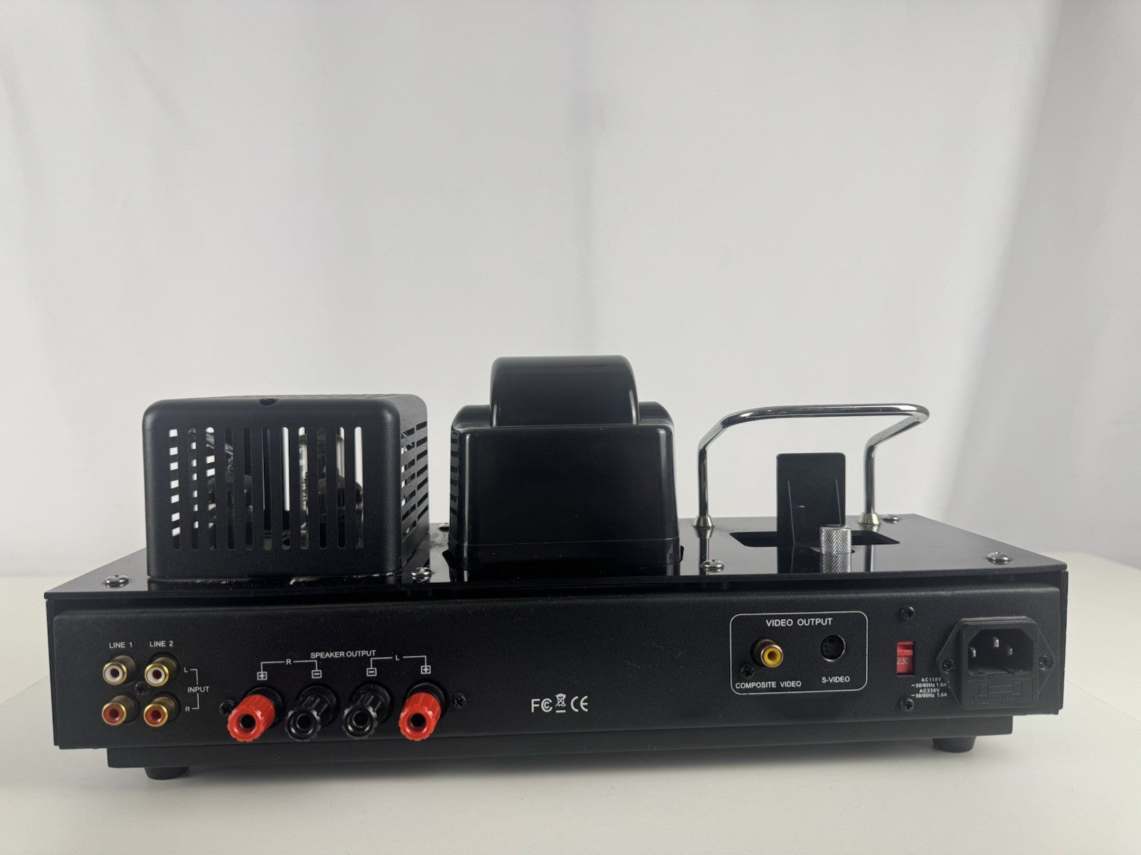 TLA Audio Fatman Itube Röhrenverstärker Tube Amp IPod