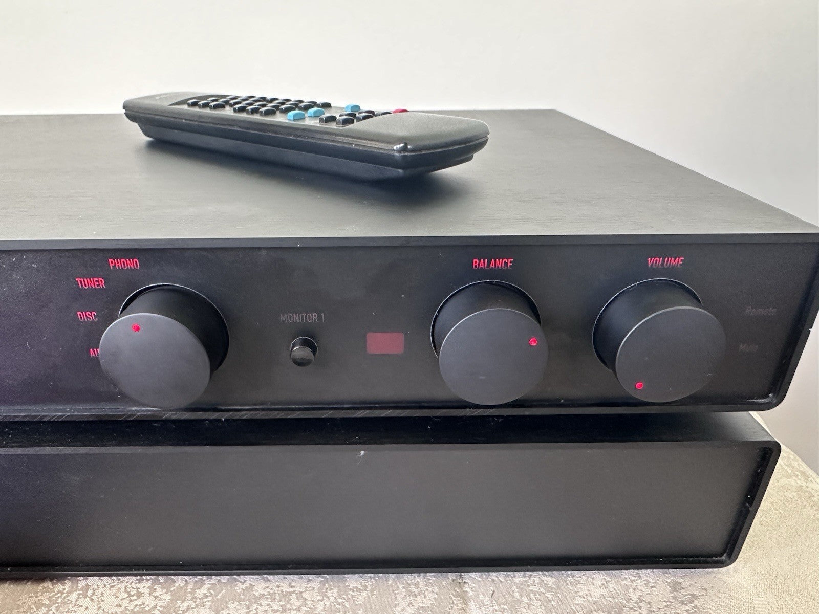 Phonosophie BI-Control 1 High End Vorverstärker Pre Amp Mit OVP FB Etc.