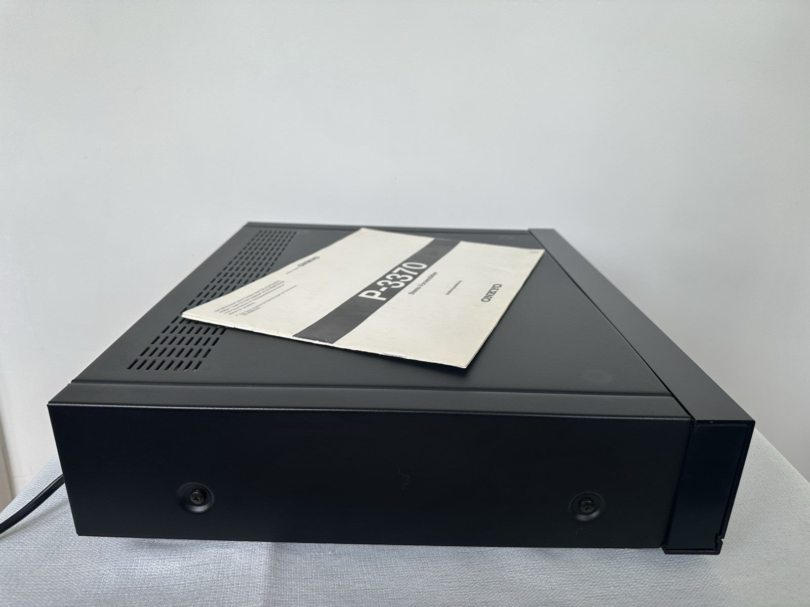 Onkyo P-3370 Vorverstärker Pre Amplifier Schwarz Mit Bedienungsanleitung