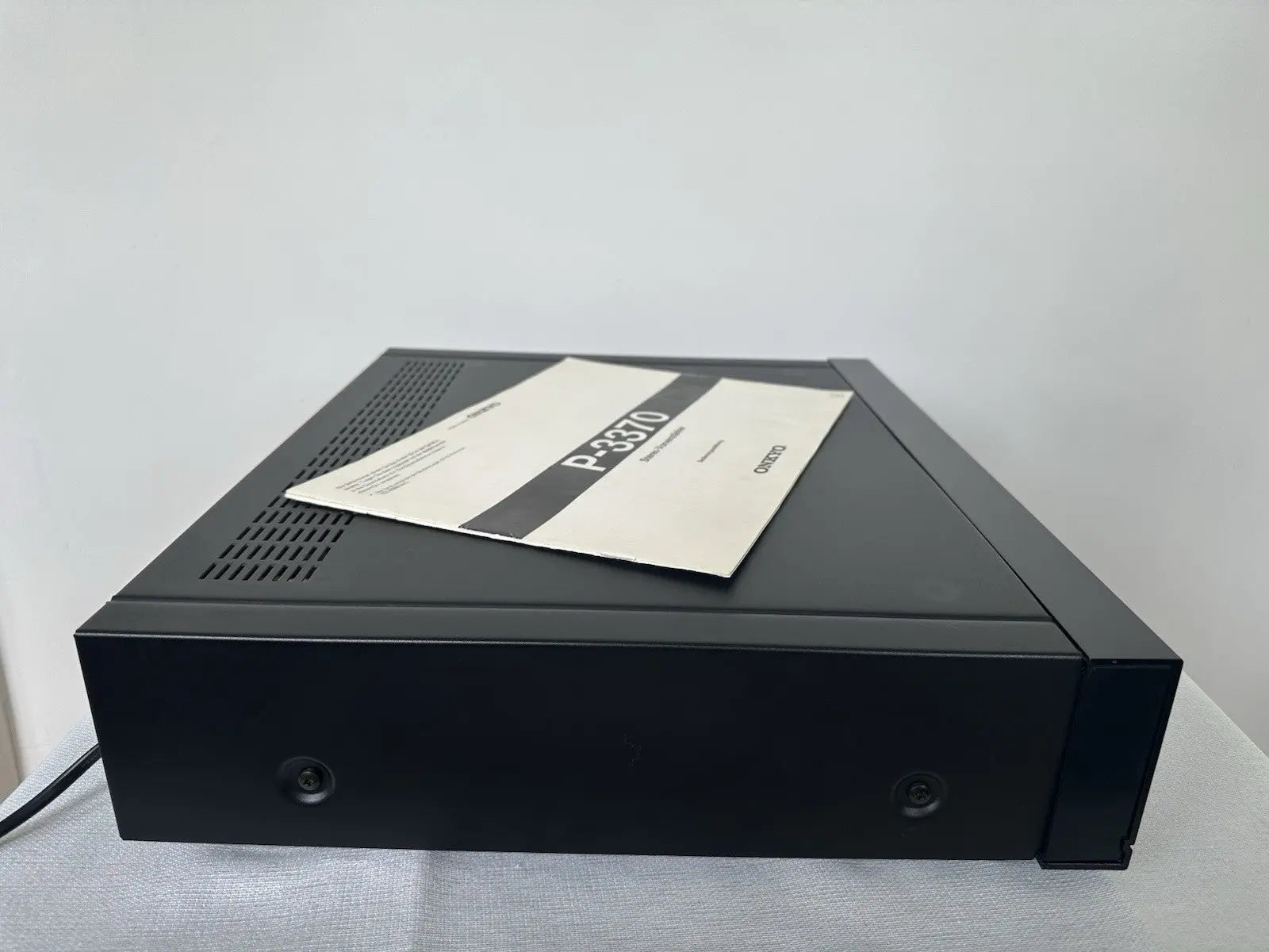 Onkyo P-3370 Vorverstärker Pre Amplifier Schwarz Mit Bedienungsanleitung