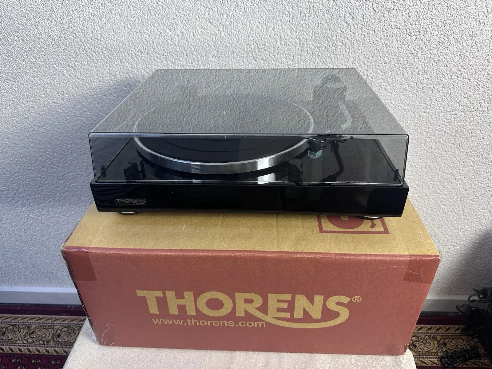 Thorens TD 204 Plattenspieler Record Player Mit Zubehör / OVP Schwarz Black