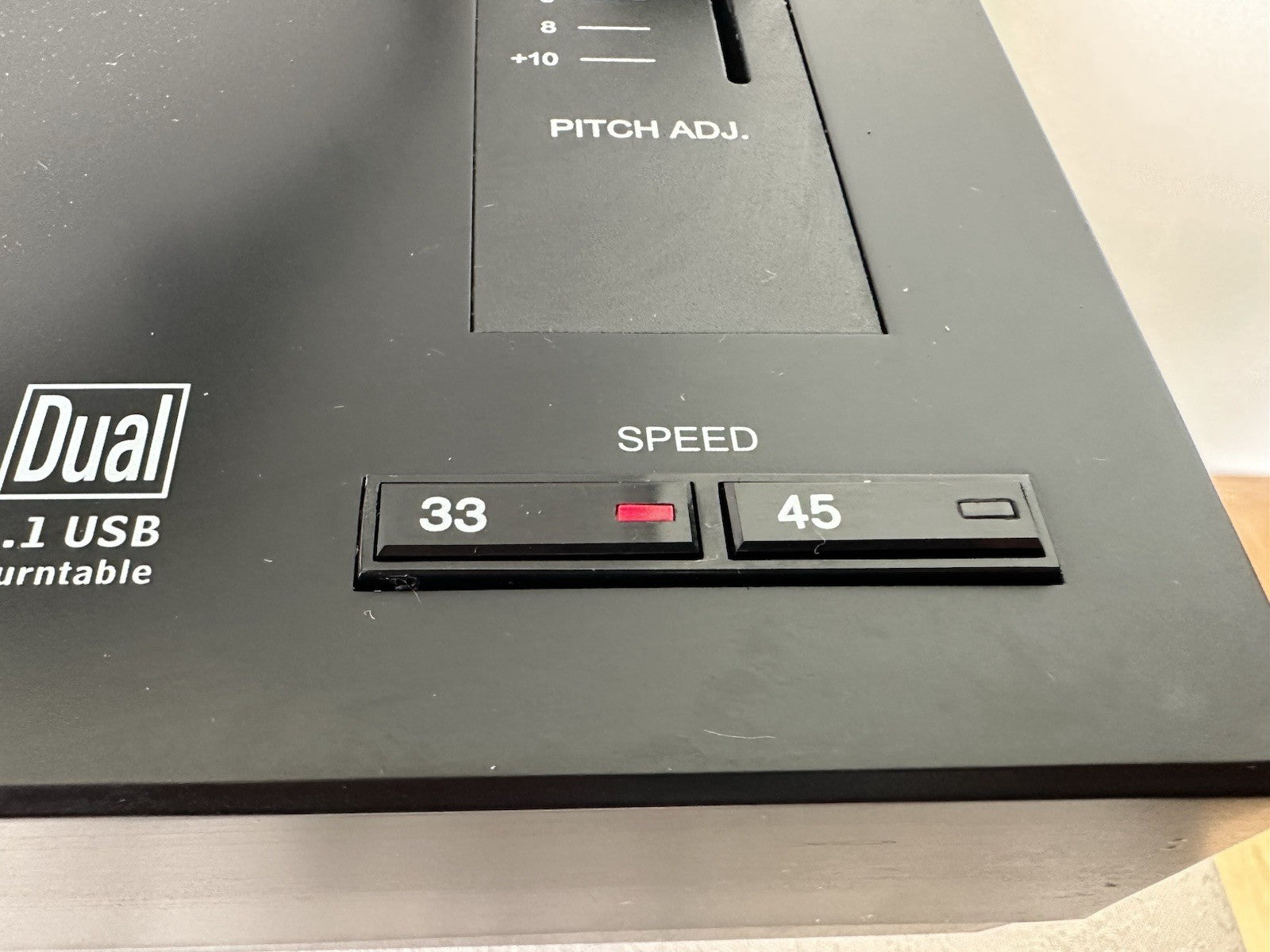Dual DTJ 301.1 USB Plattenspieler Record Player Schwarz Black