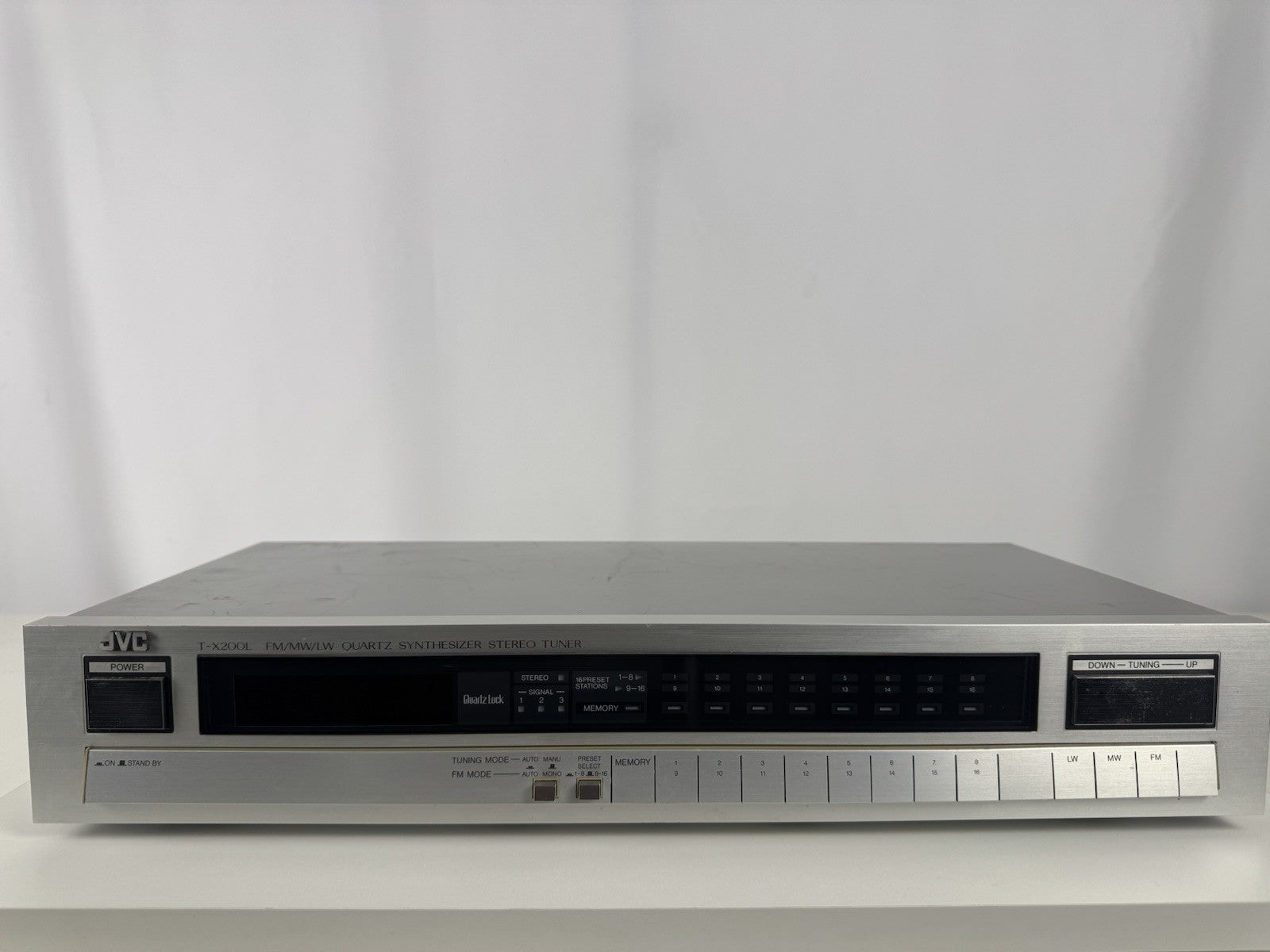 JVC T-X200L Tuner Radio Vintage Retro Silber Silver