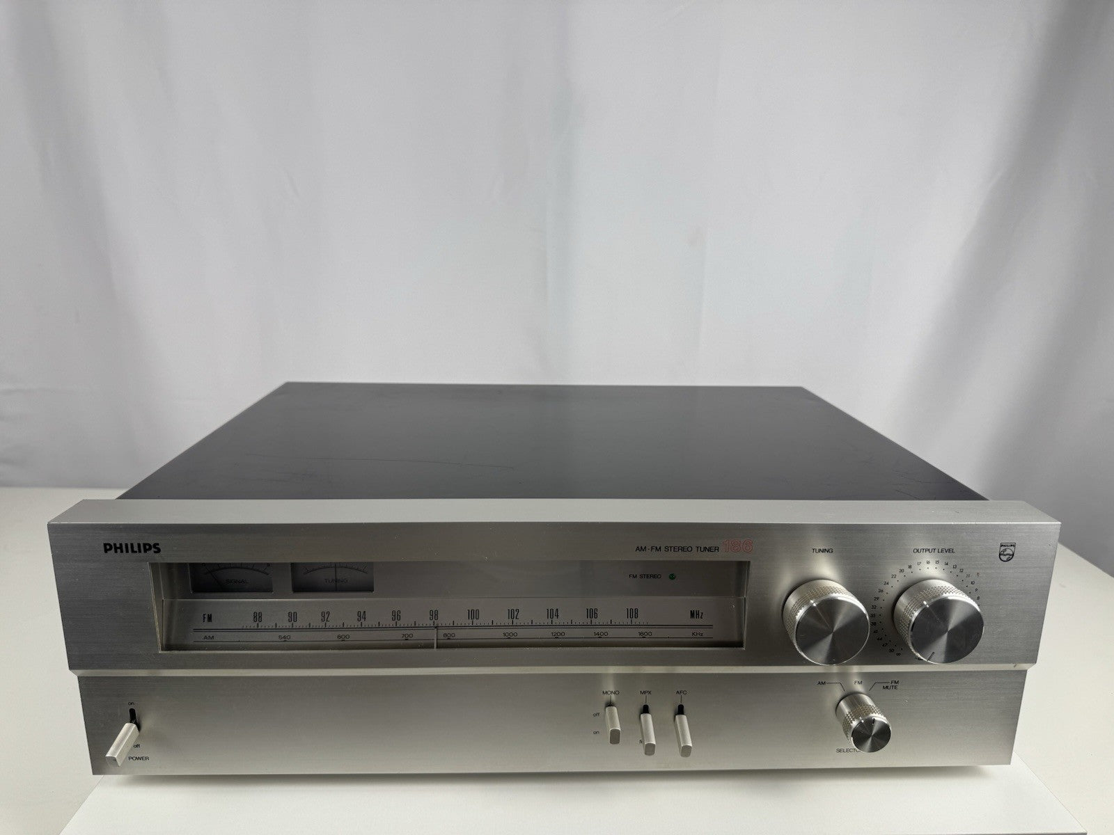 Philips 186 Tuner Radio Silber Silver 