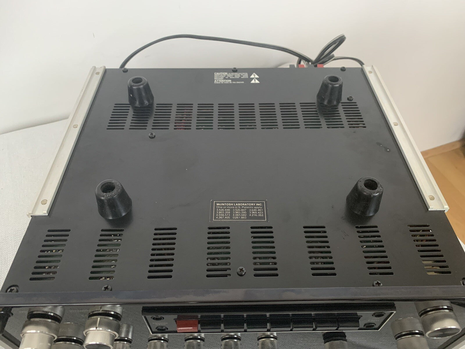 McIntosh C34V High End Vorverstärker Preamplifier Control Schwarz