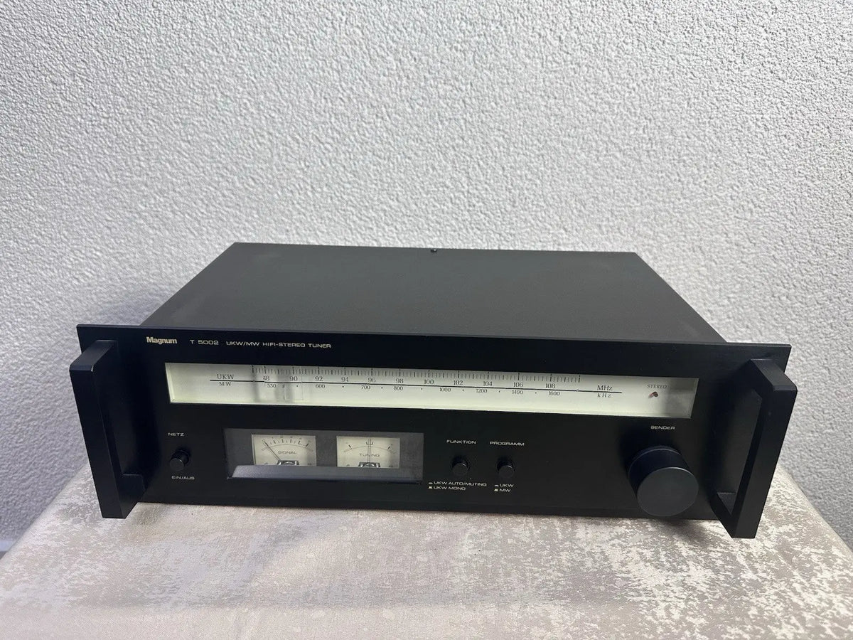 Magnum T 5002 Tuner Radio Schwarz Black Vintage Retro