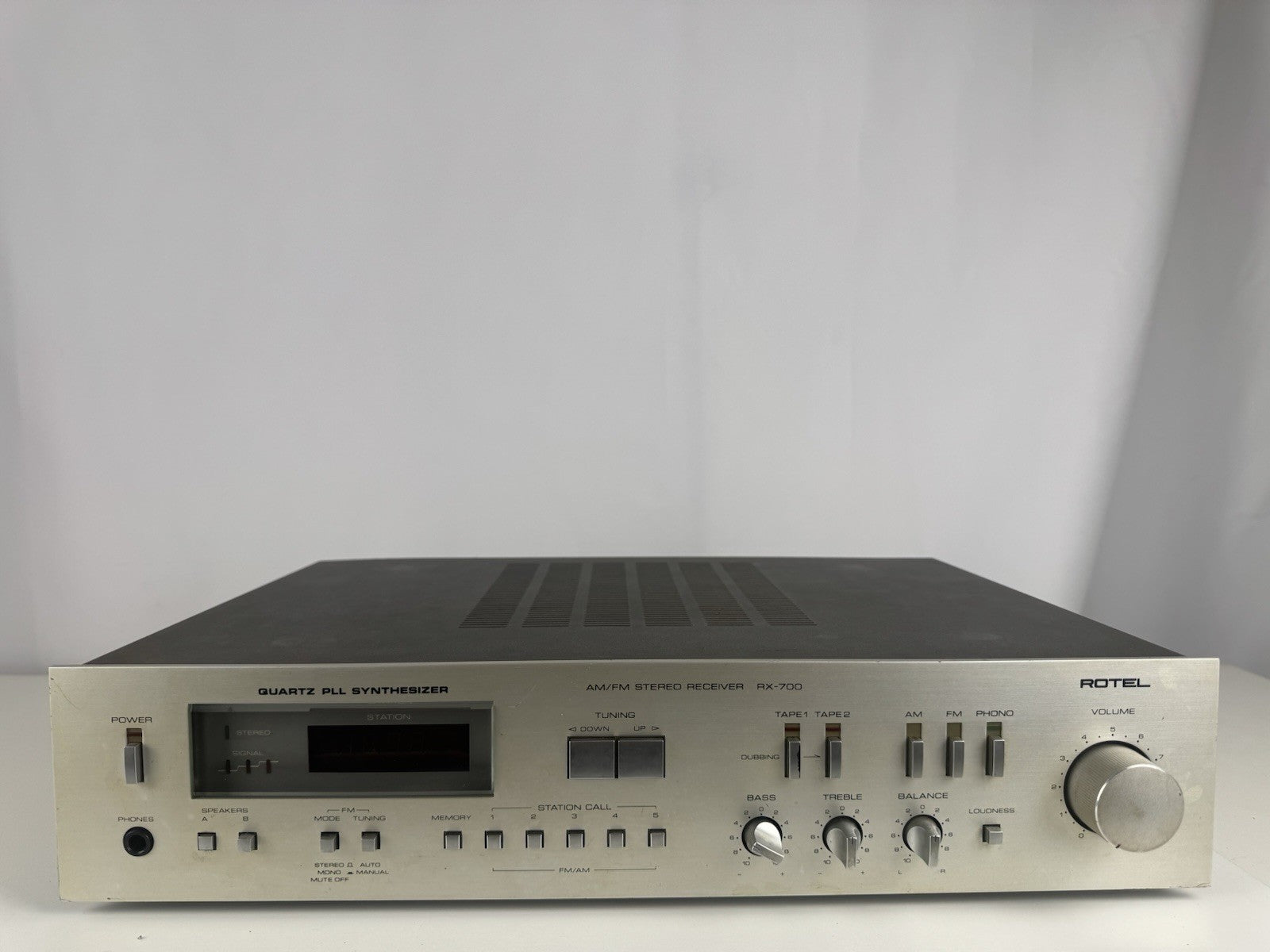 Rotel RX-700 Receiver Silber Silver Vintage Retro