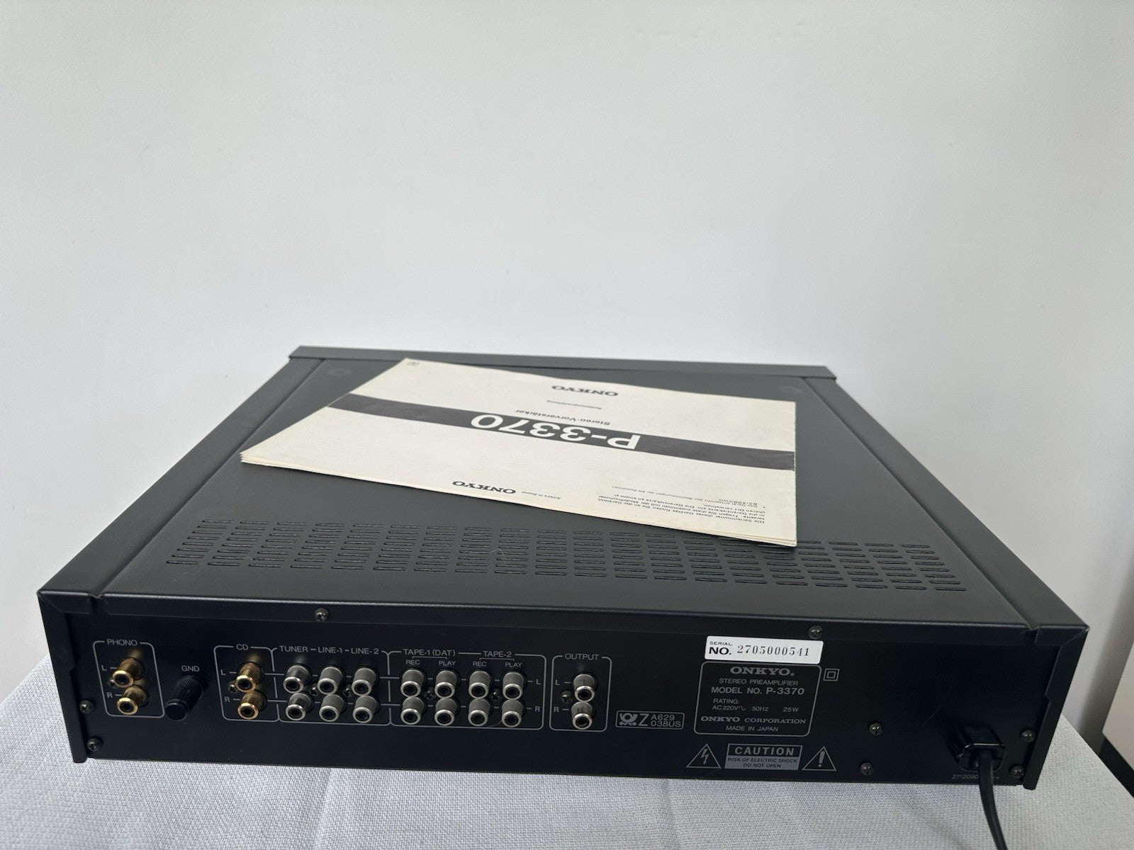 Onkyo P-3370 Vorverstärker Pre Amplifier Schwarz Mit Bedienungsanleitung