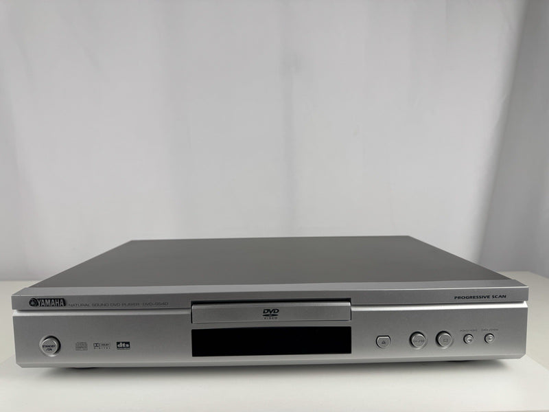 Yamaha DVD-S540 DVD Spieler DVD Player Silber Silver