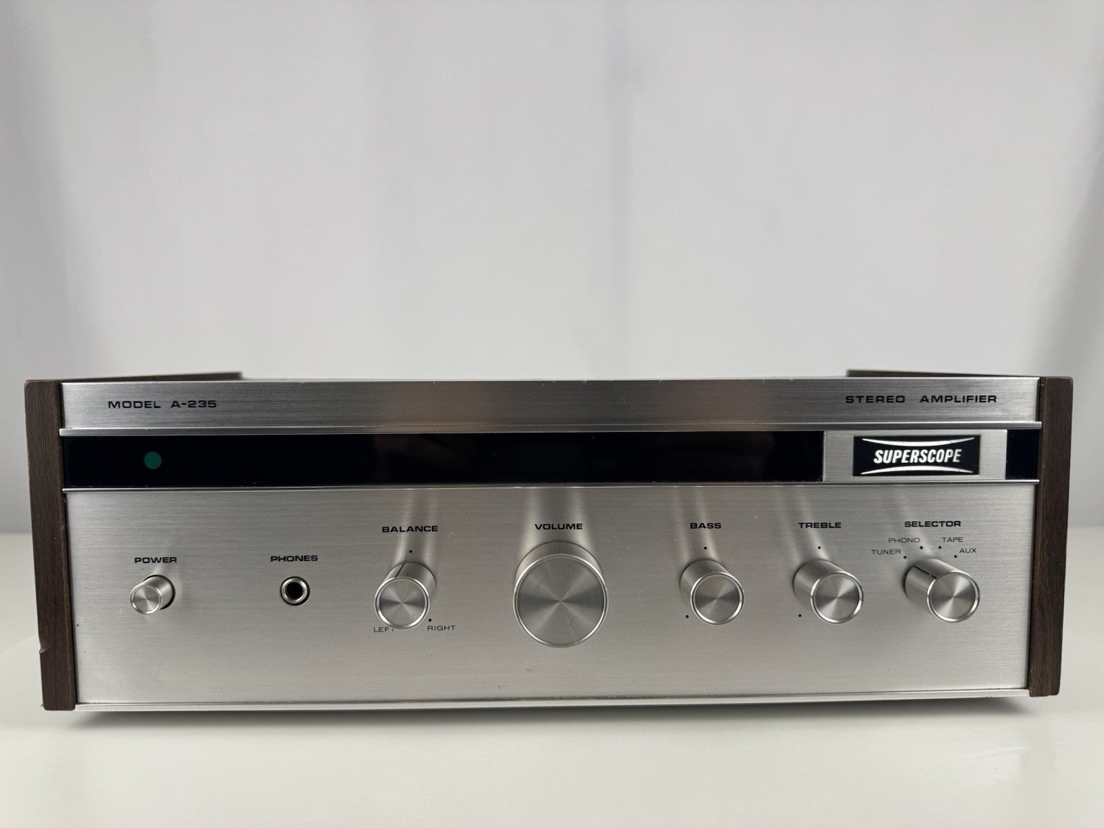 Superscope Model A-235 Verstärker Amplifier Vintage Retro Silber Silver