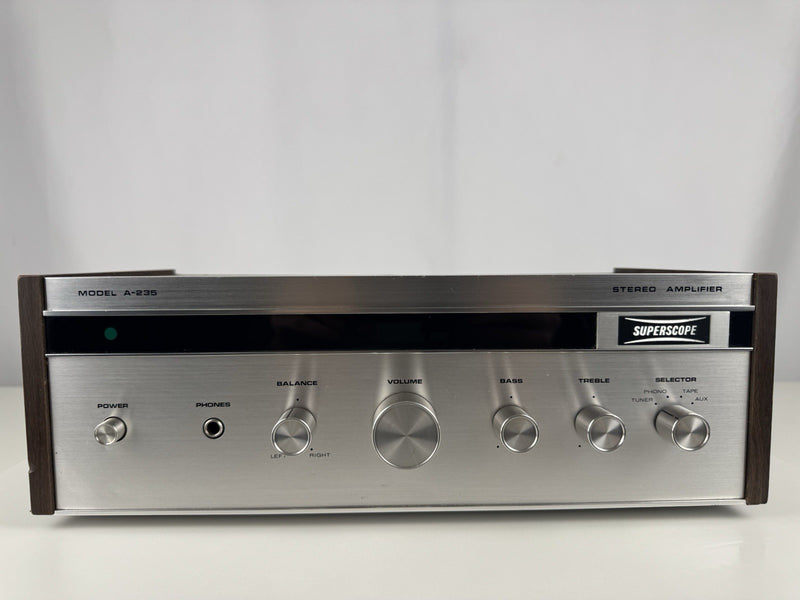 Superscope Model A-235 Verstärker Amplifier Vintage Retro Silber Silver