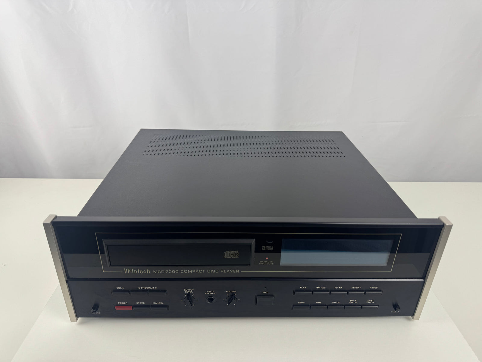 McIntosh MCD 7000 CD Spieler Gewartet