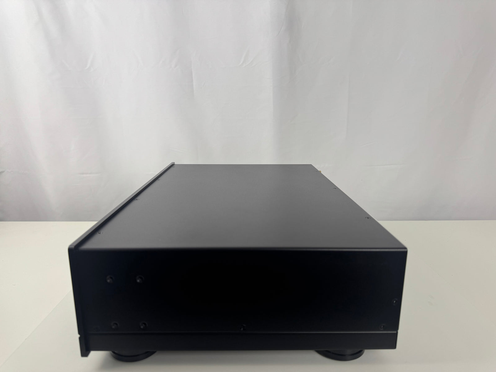 Oehlbach XXL Powerstation 909 Power Filter & Power Strip