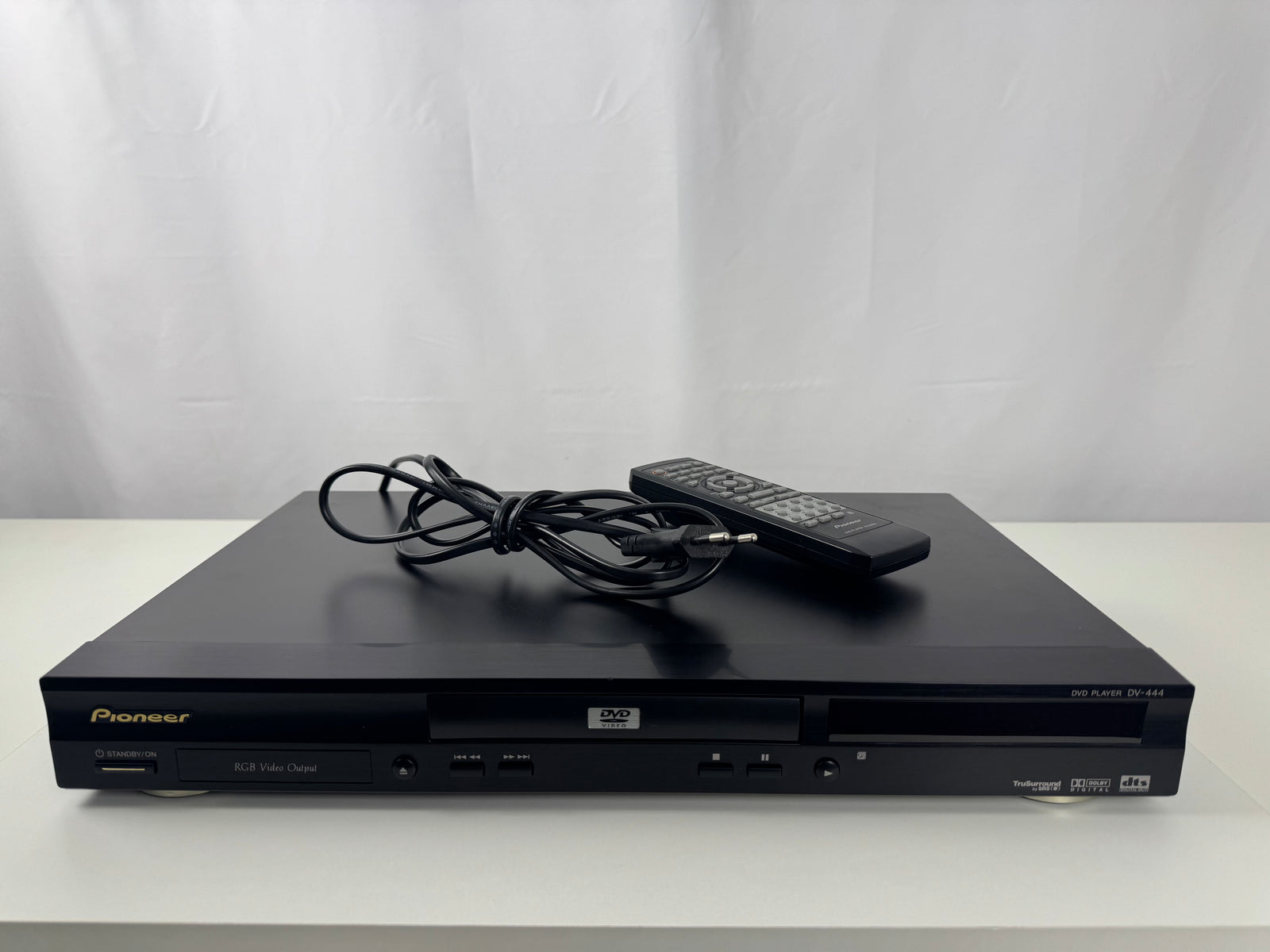 Pioneer DV-444 DVD Player