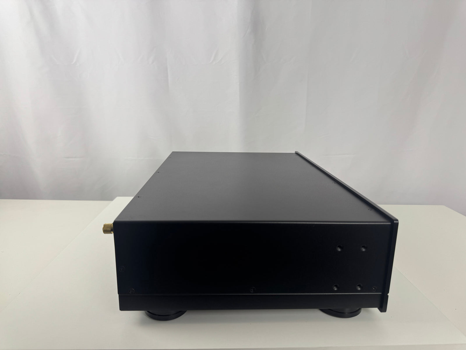 Oehlbach XXL Powerstation 909 Power Filter & Power Strip
