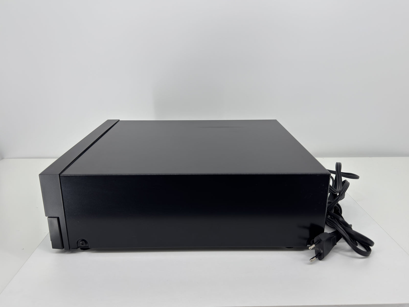 Hitachi HT-L3 Plattenspieler