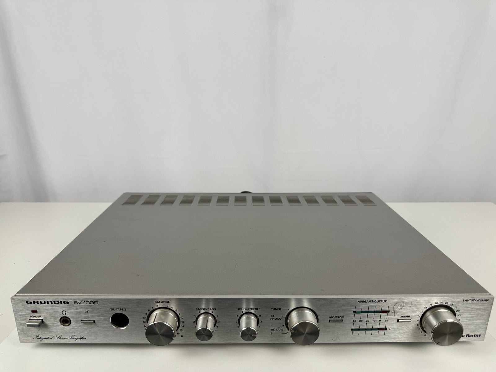 Grundig SV-1000 Verstärker